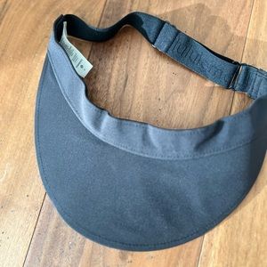 Lululemon visor